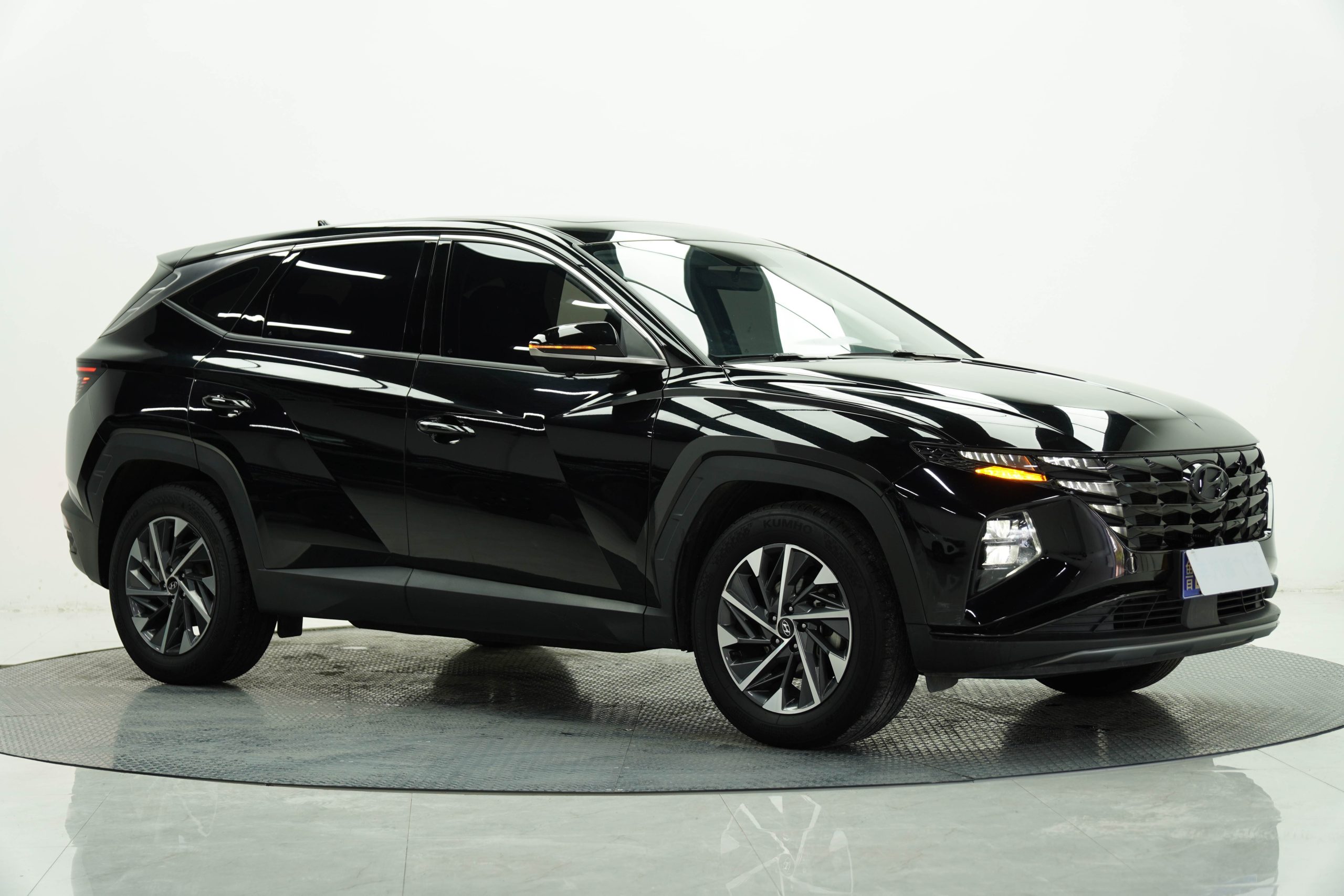 
								Hyundai Tucson 2023 full									