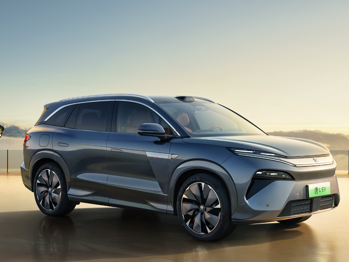 
								BYD TANG L 2025 full									