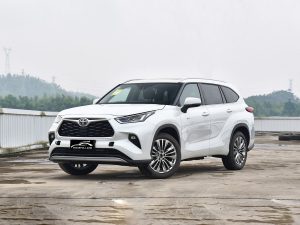 TOYOTA HIGHLANDER 2025