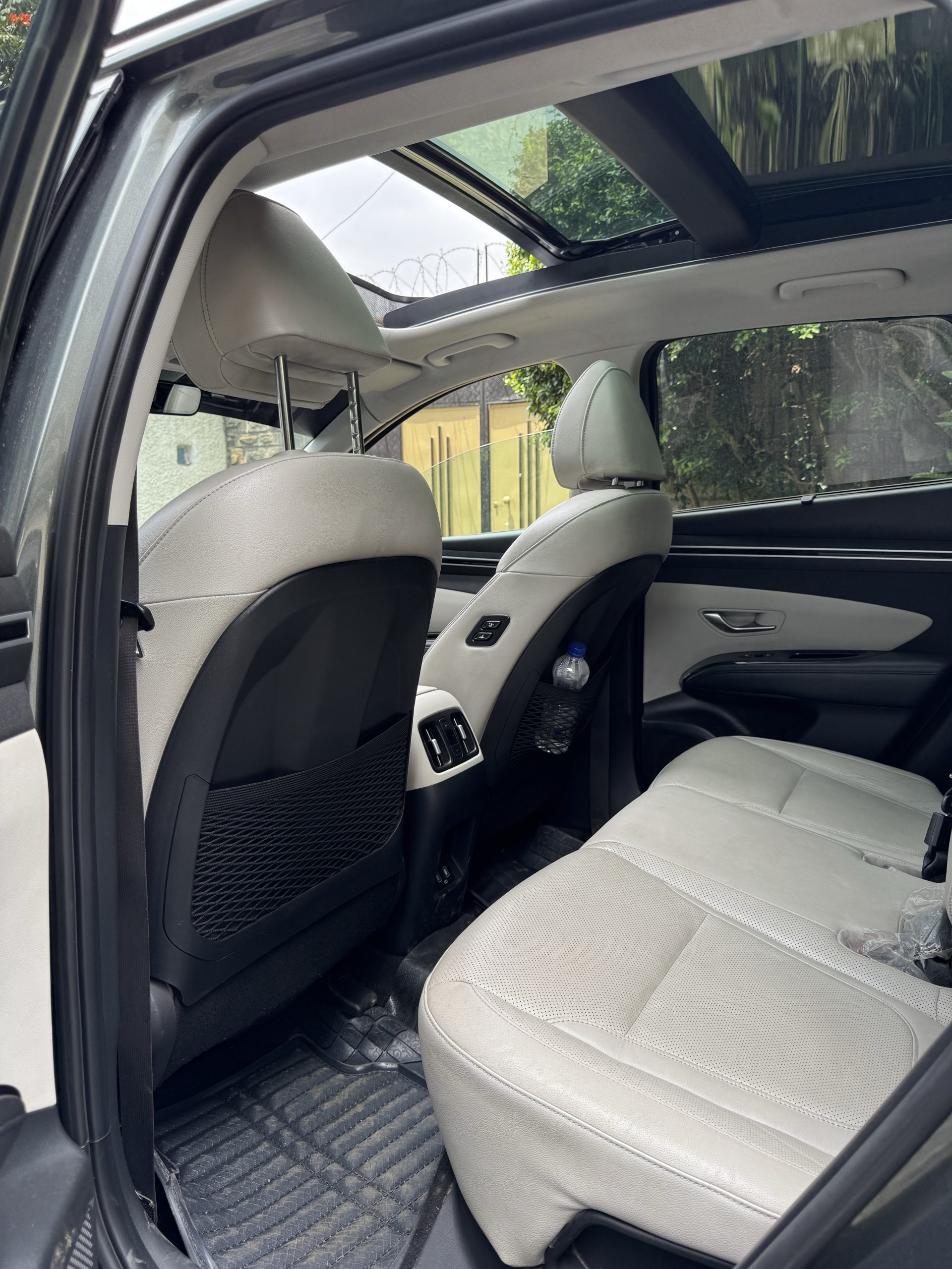 
								HYUNDAI TUCSON 2022 full									