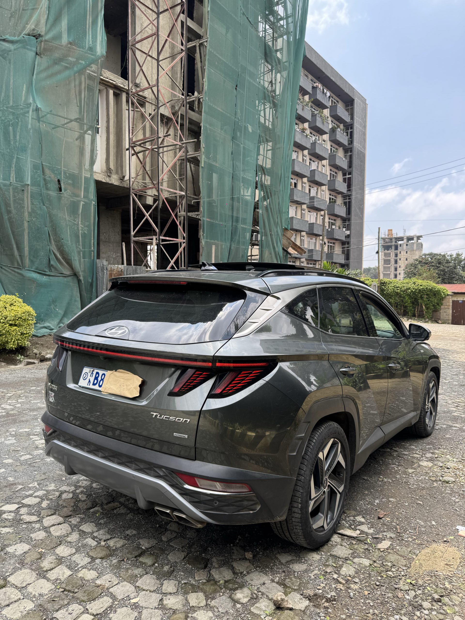 
								HYUNDAI TUCSON 2022 full									