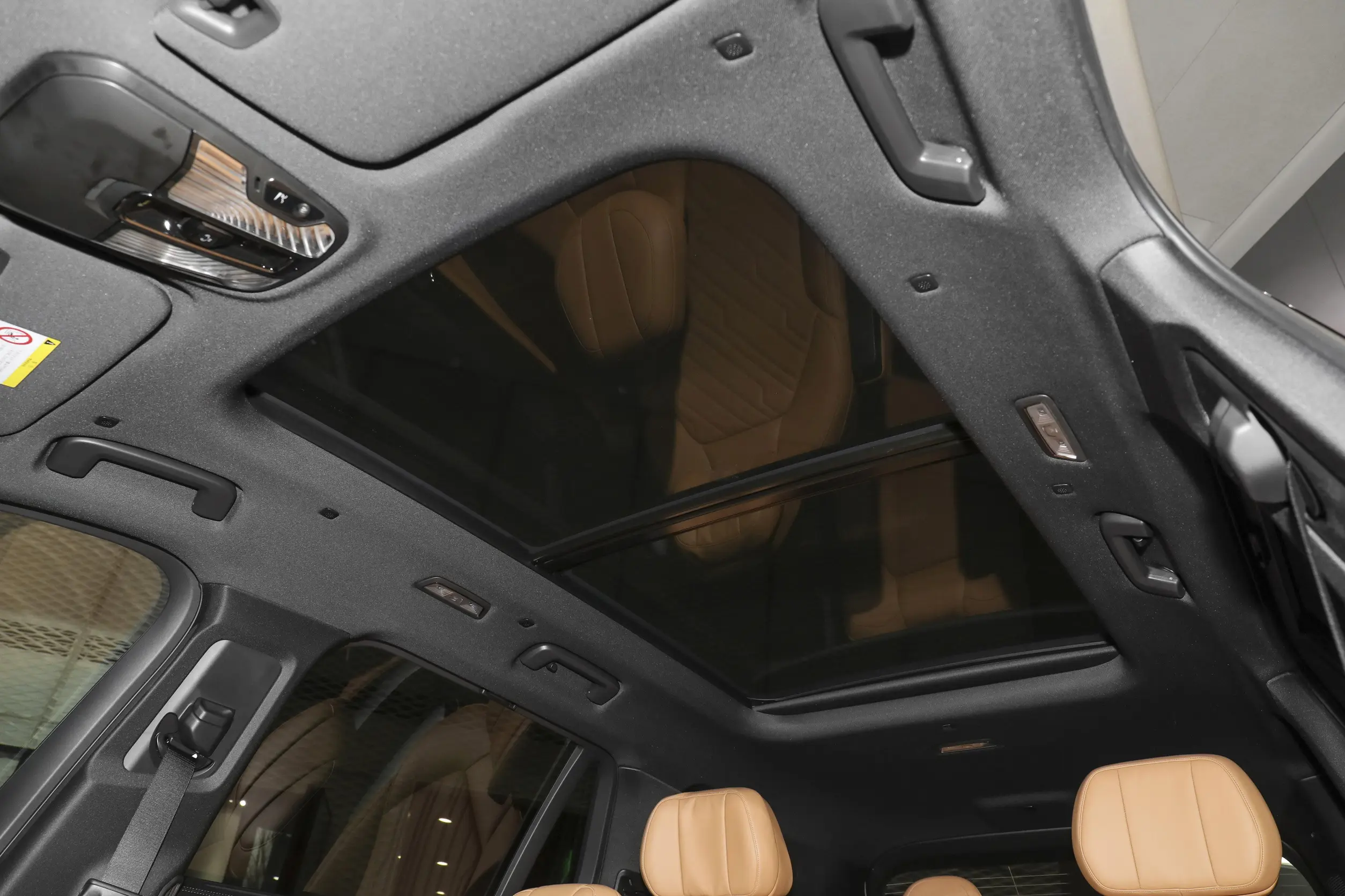 
								LYNK&CO 09 2025 full									